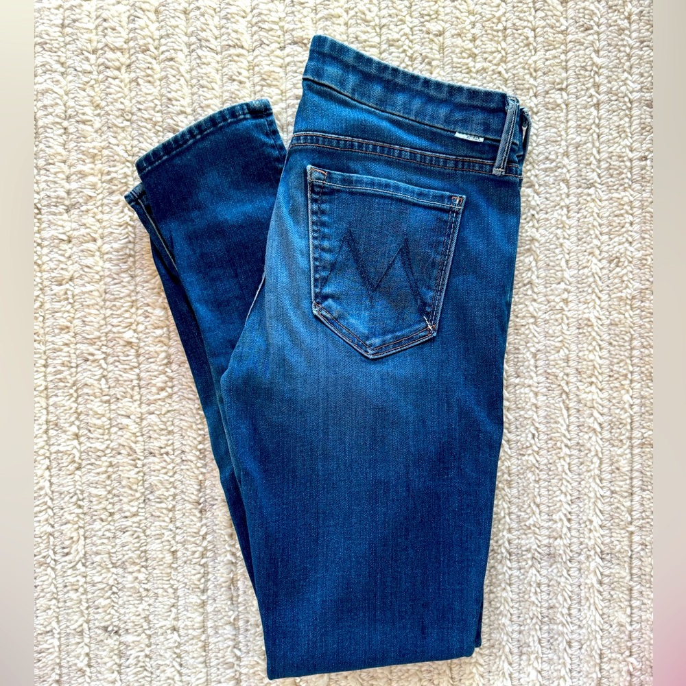 MOTHER blue denim jean. Excellent condition. Style is “Looker Ankle”. Size 29